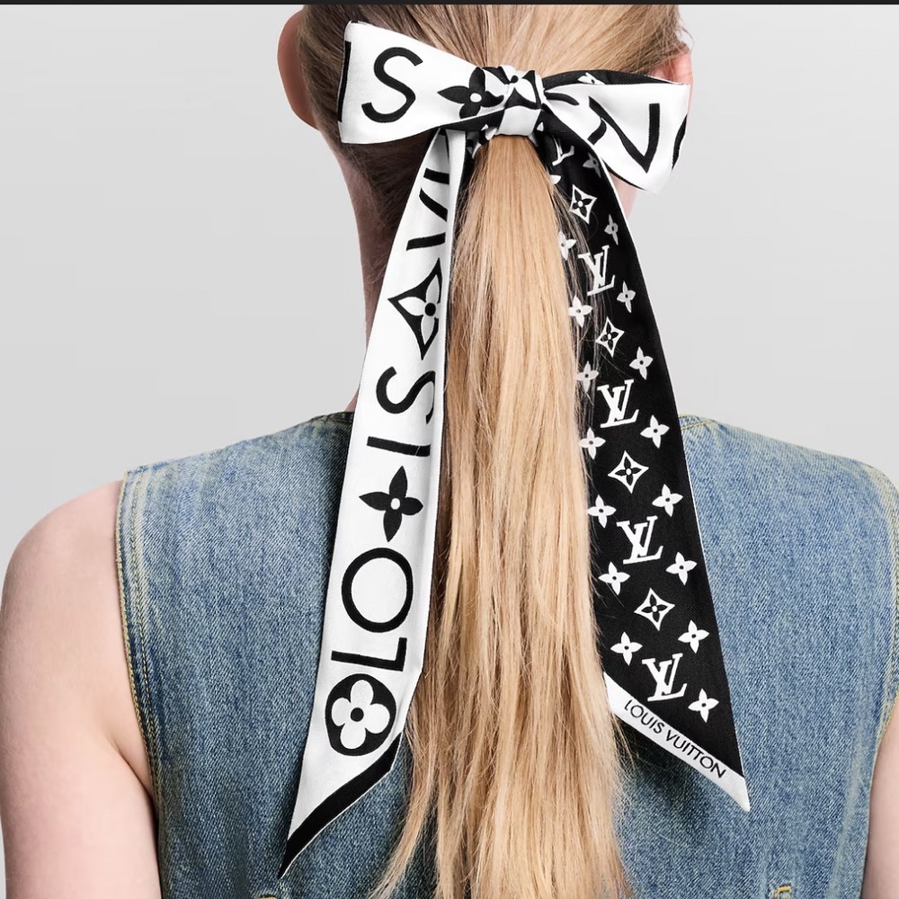 Louis Vuitton Black and White Monogram Silk Bandeau - Picture 9 of 10
